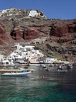 Přístav v Santorini